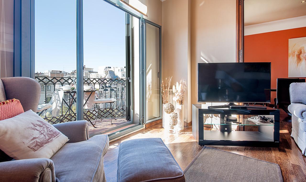 You Stylish The Most Luxury Apartment บาร์เซโลนา ภายนอก รูปภาพ